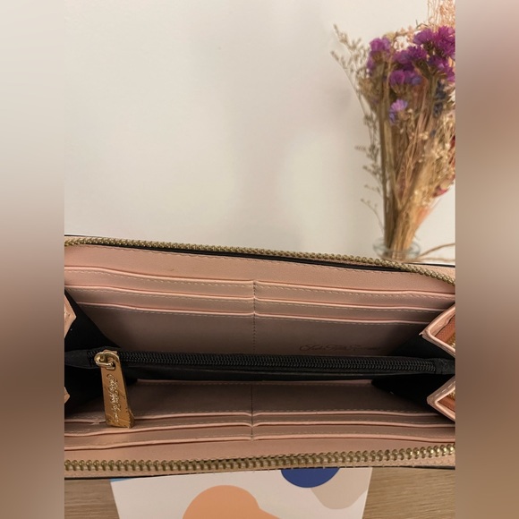 Pink leathers wallets - Picture 6 of 6